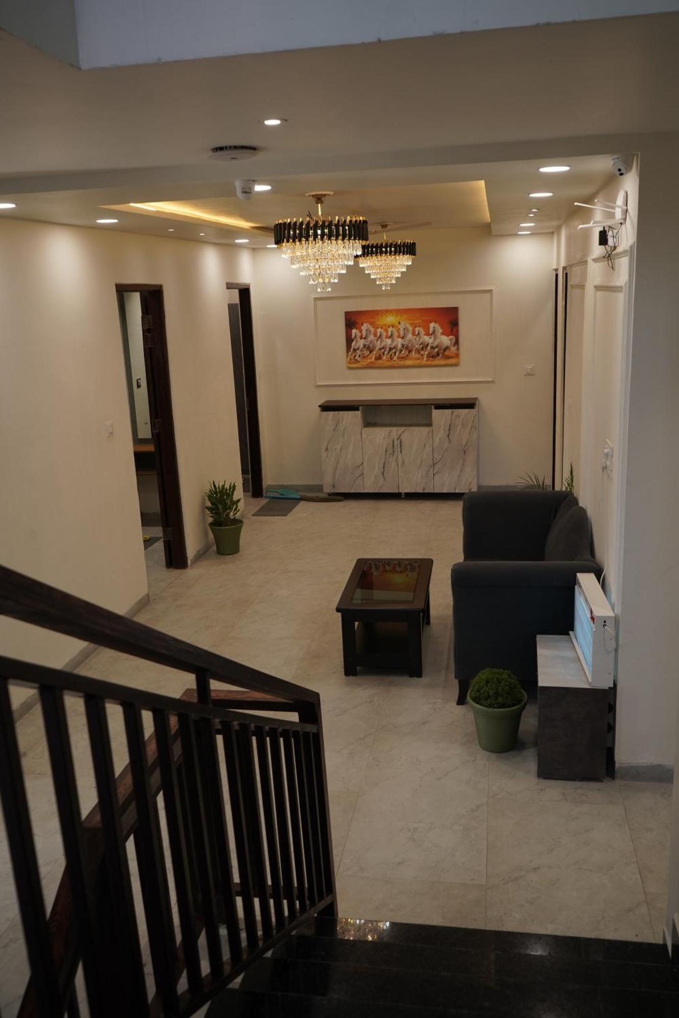 The Grand View Hotel Baijnath Exterior photo