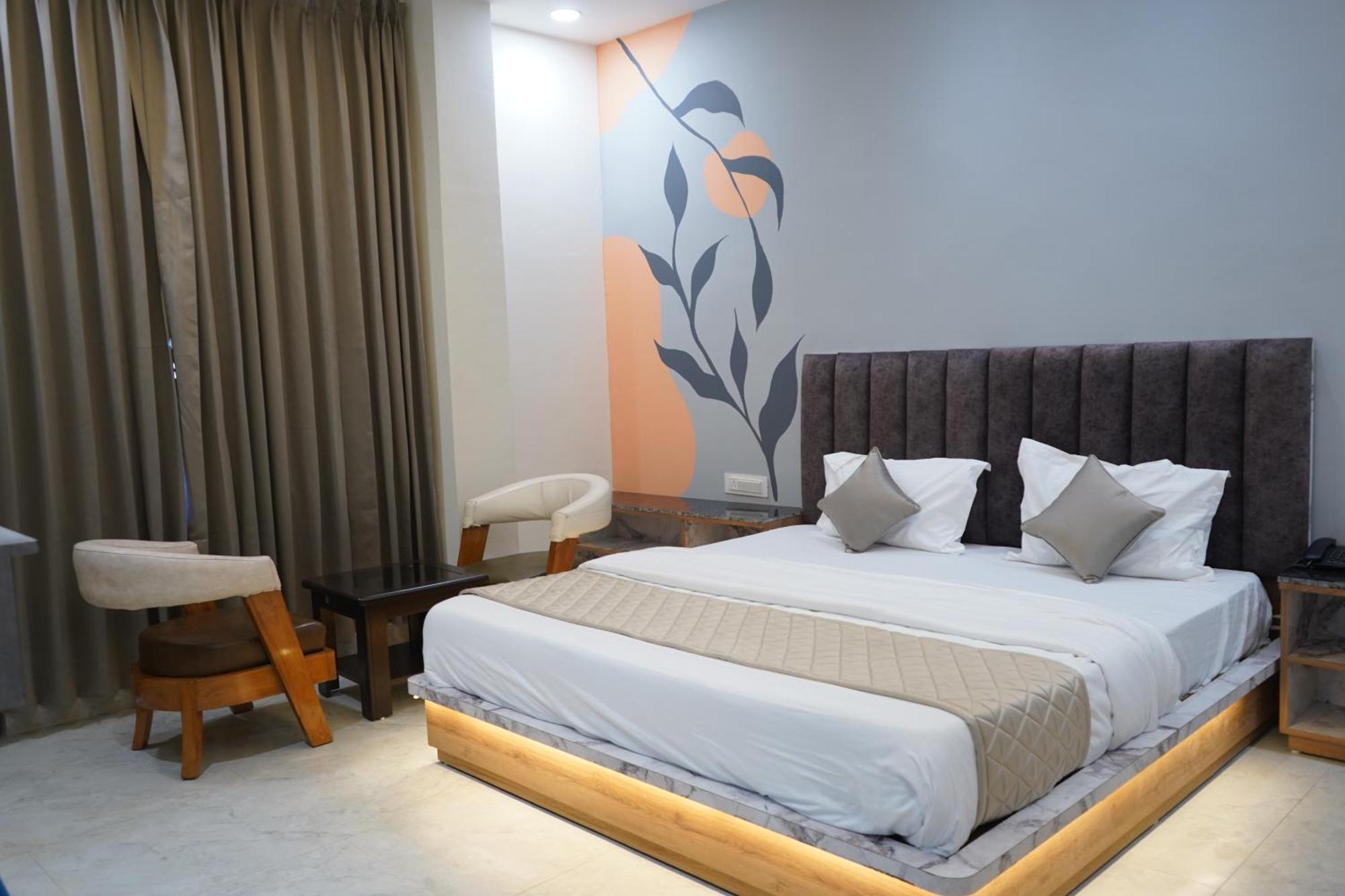 The Grand View Hotel Baijnath Exterior photo
